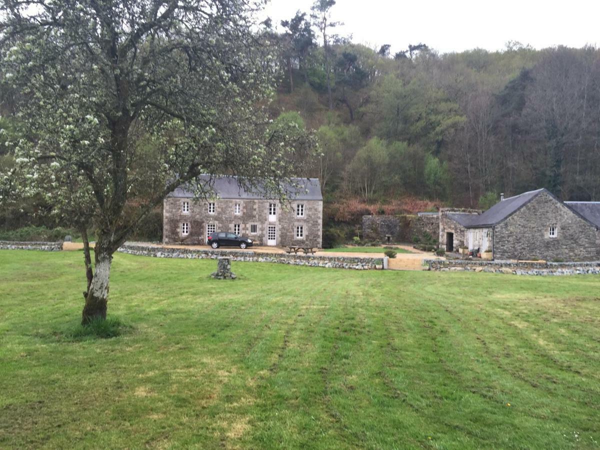Gite Moulin Du Squiriou Berrien Luaran gambar